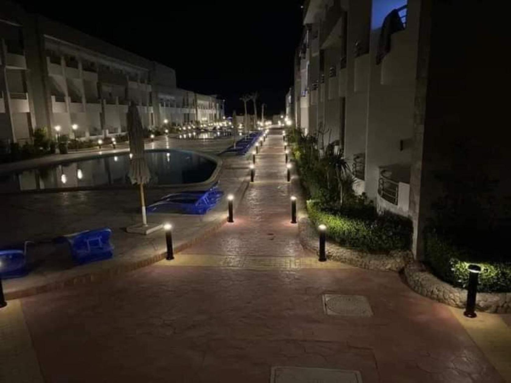 Lovely Sunny Front, Near Senzo Mall Free Wifi * Hurghada