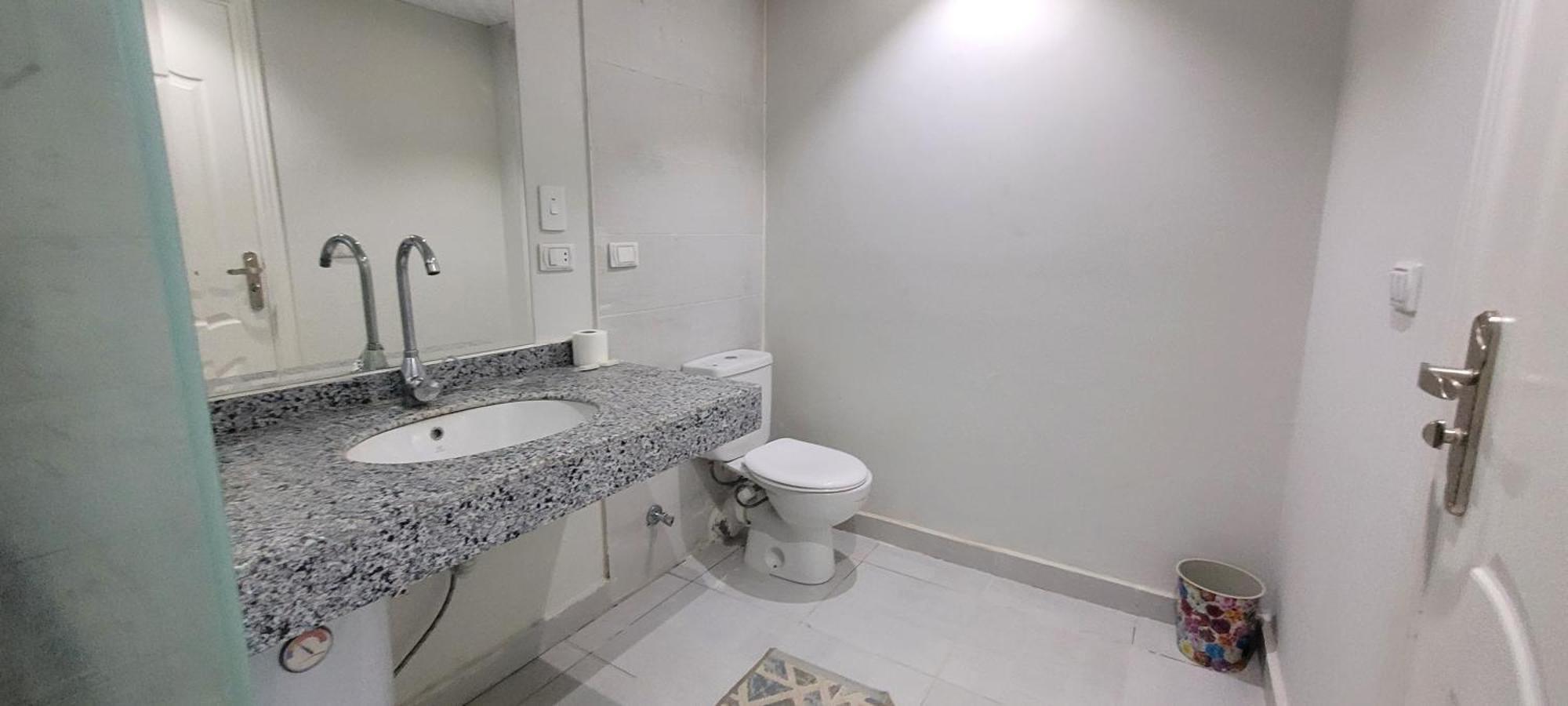 Seaview Apt, Central, Near Azur Hotels, Acess, Free Wifi