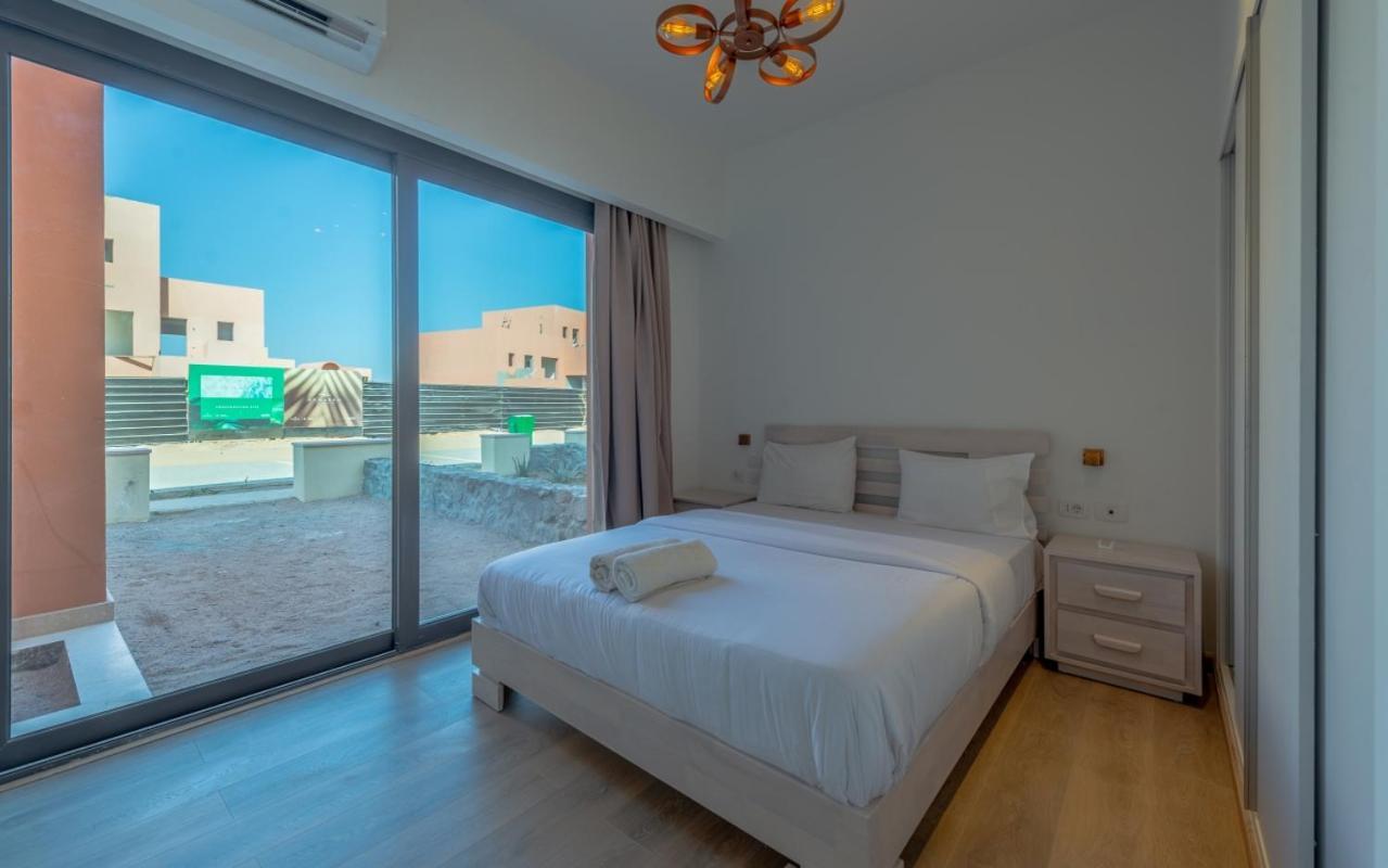 Spacious 1br In Kamaran El Gouna L Pool View Terrace Apartment *