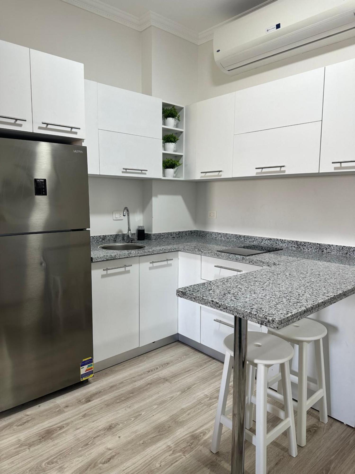 Sunside Apartment