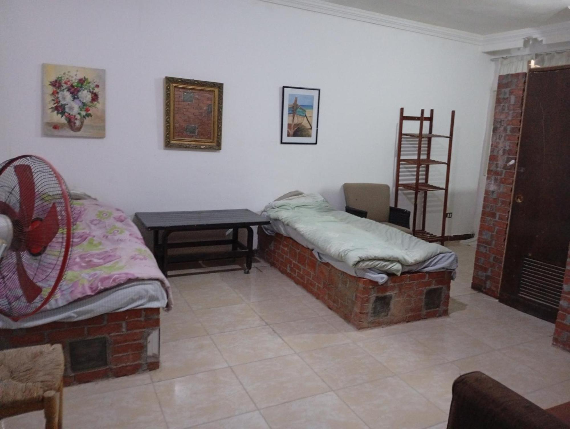 Apartment Downtown Near Gym Pool Shops Walking Distance From Entertainment And Shopping