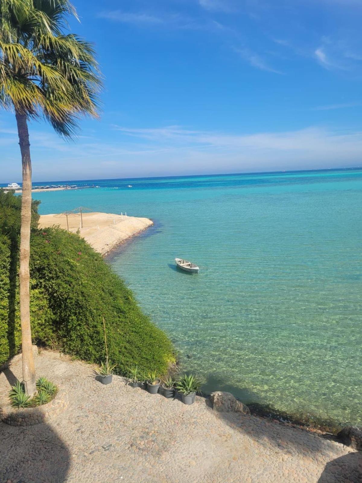 Extraordinary Apartment, Sea Access In Apartment Hurghada