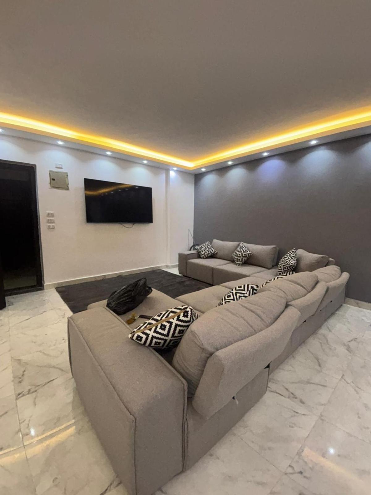 2 Bedroom With Beautiful View In Fanadir Bay Aparthotel *