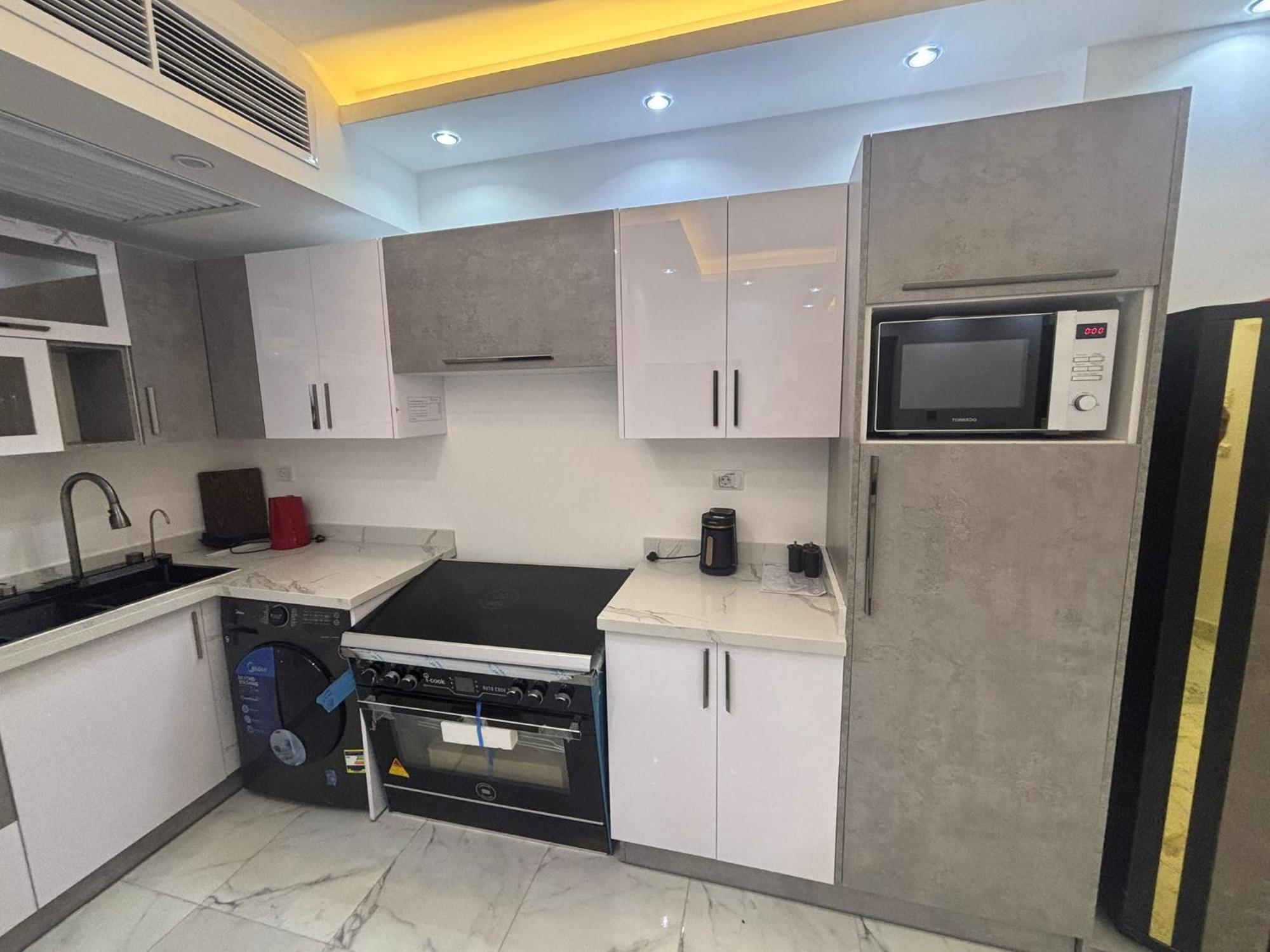 2 Bedroom With Beautiful View In Fanadir Bay Aparthotel *