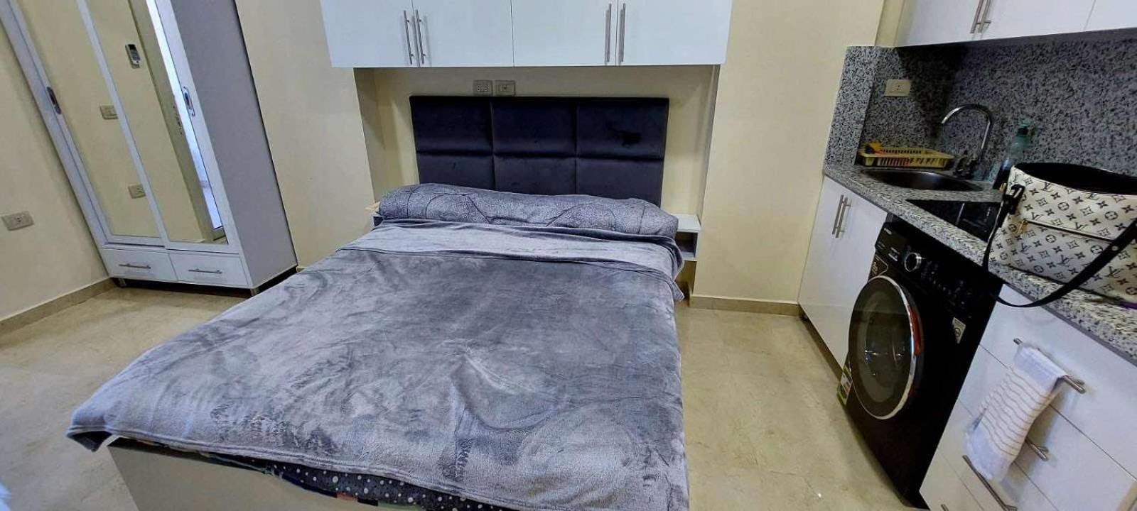 Apartment Front Flat In *