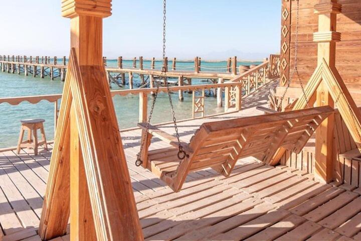 Happy Journeys * Hurghada