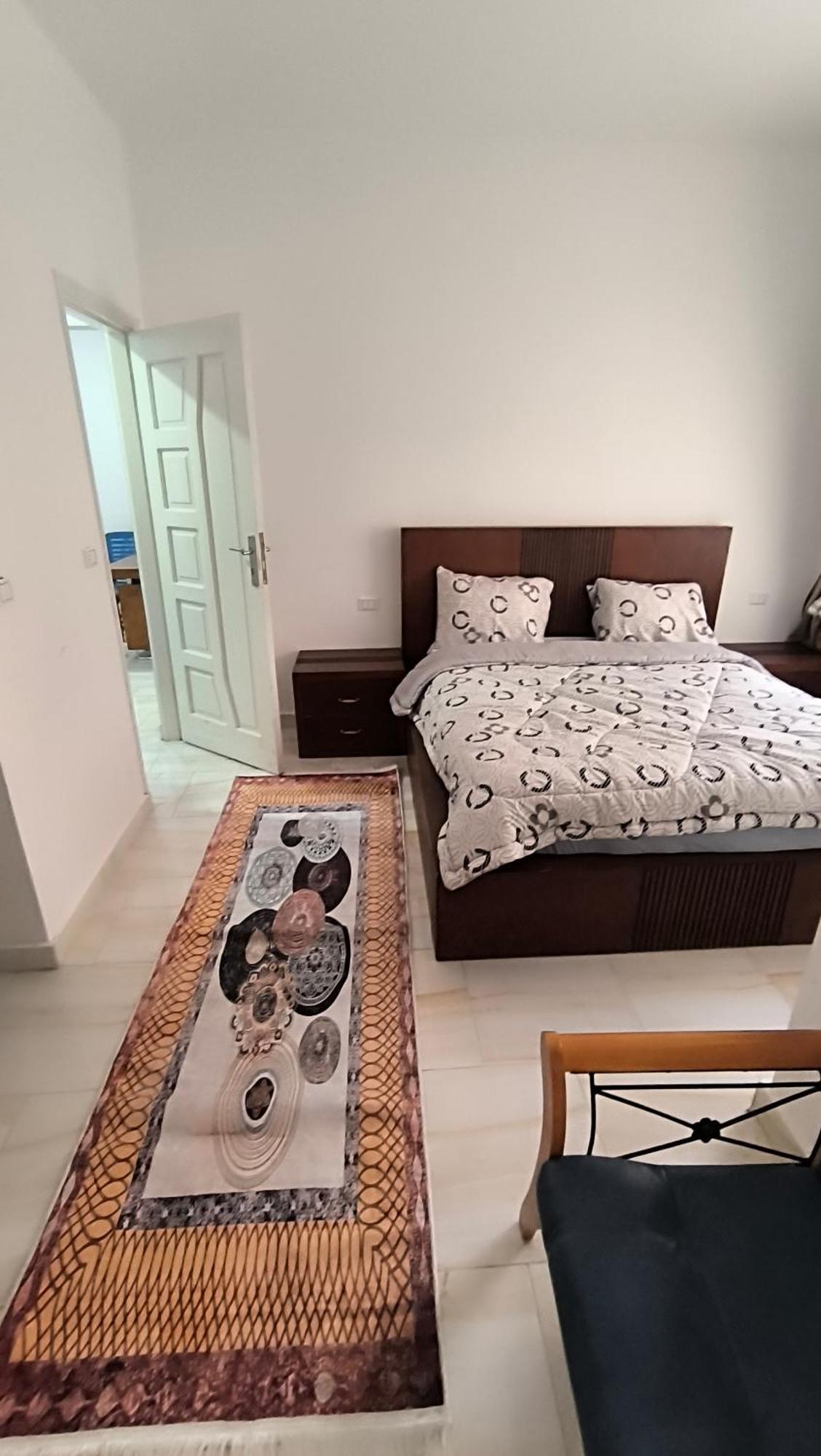 Paradise Hill Aparthotel *