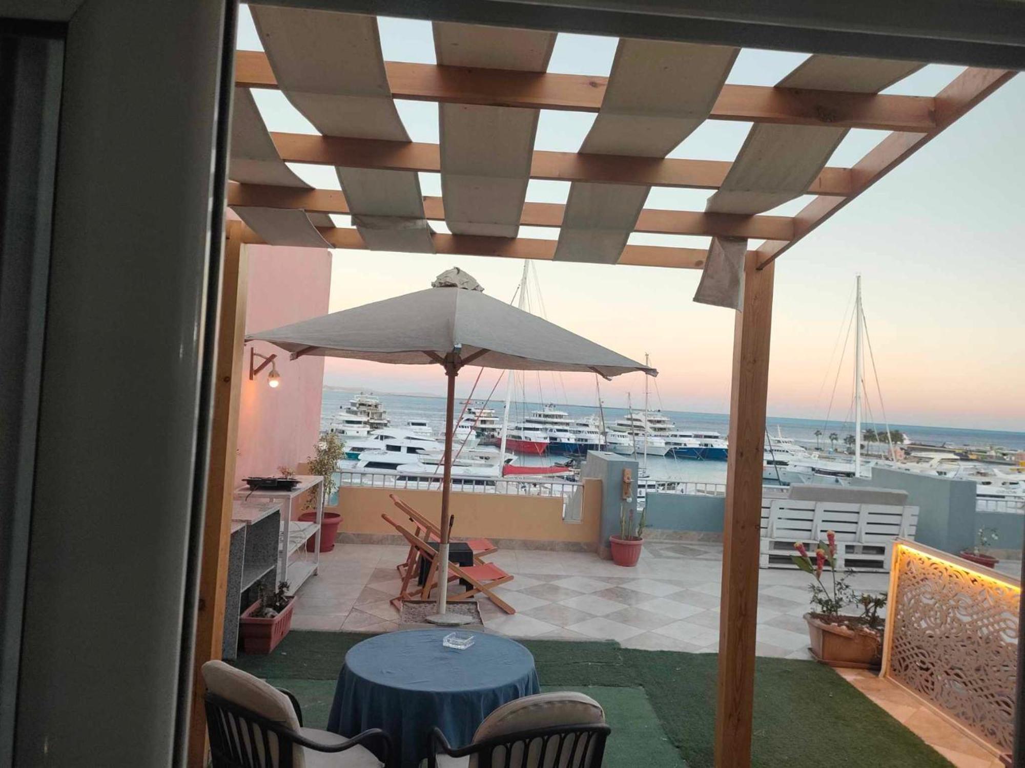 Apartment Comfort Marine 2 *