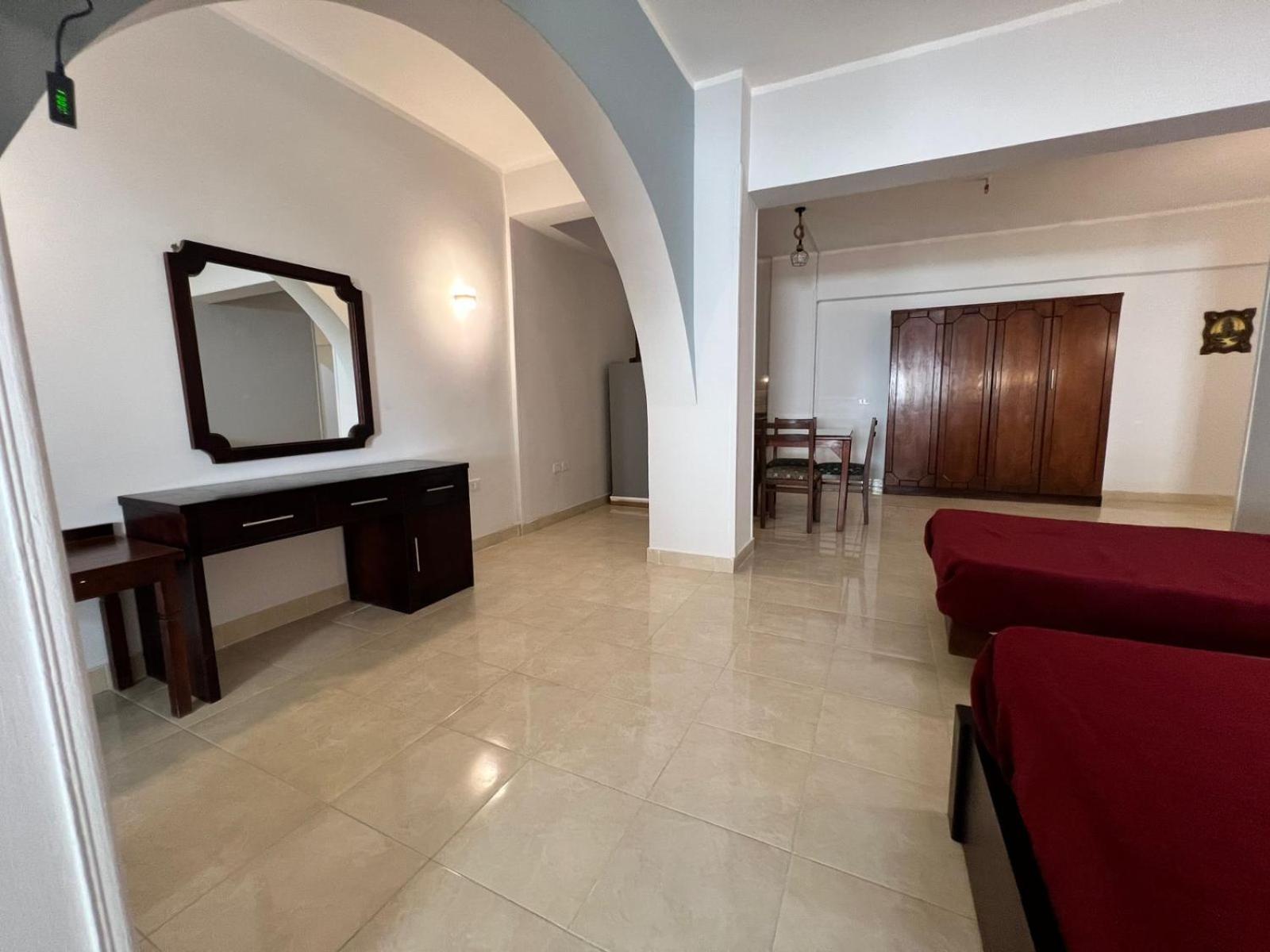 Red Sea Aparthotel *