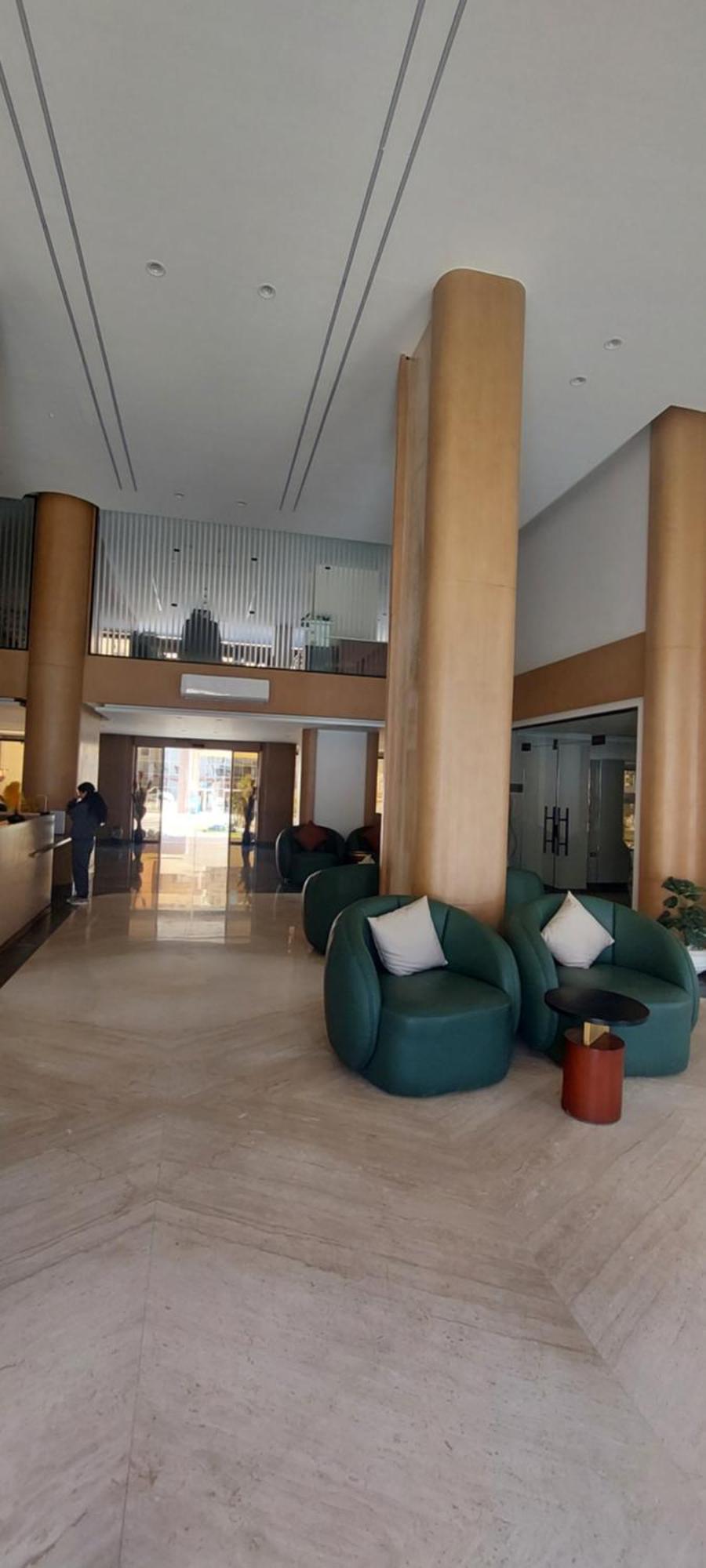 Tiba Golden , Down Town 4*