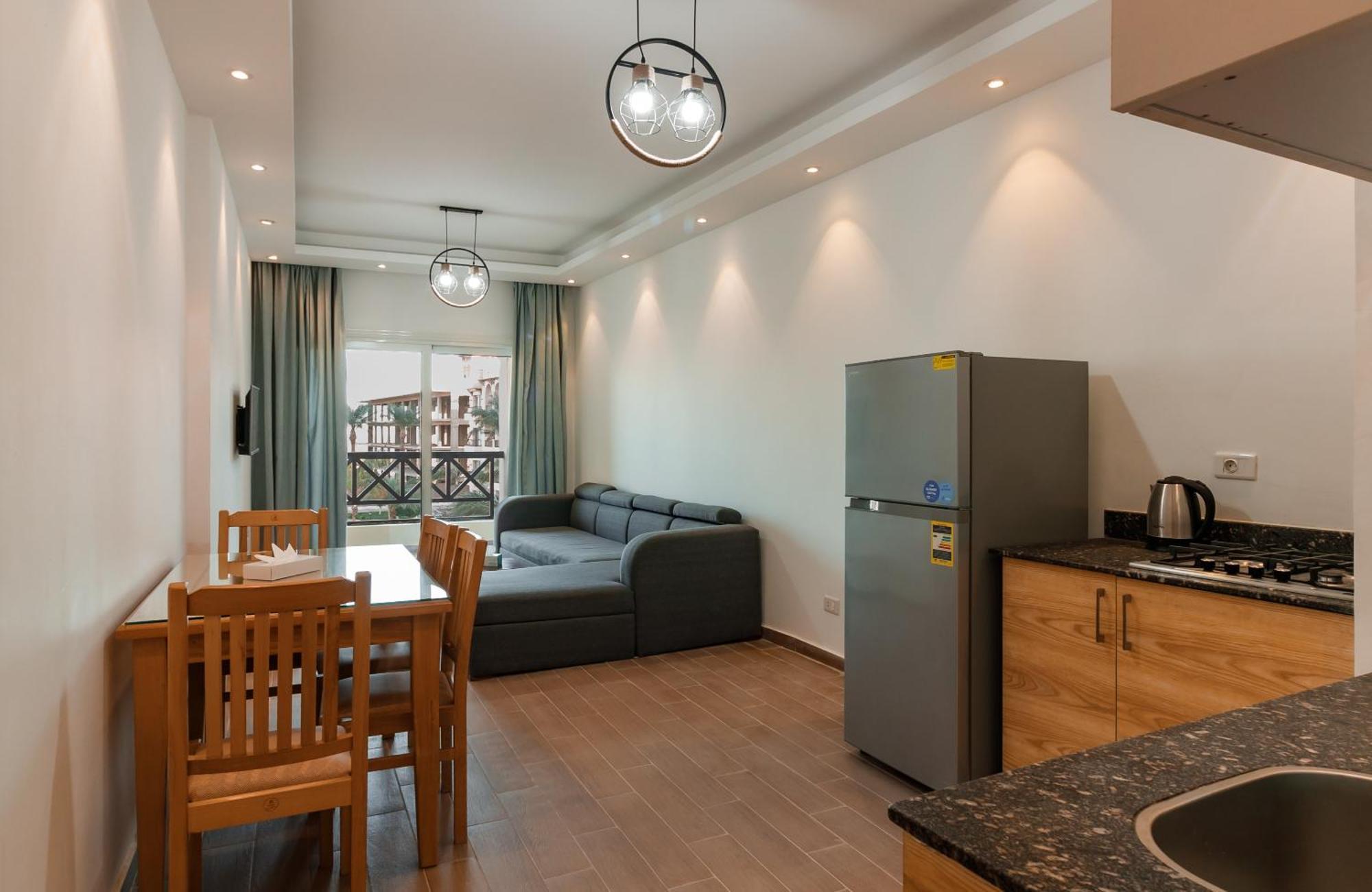One Bedroom With Pool View C301 -al Saraya Sahl Hasheesh By Peaks