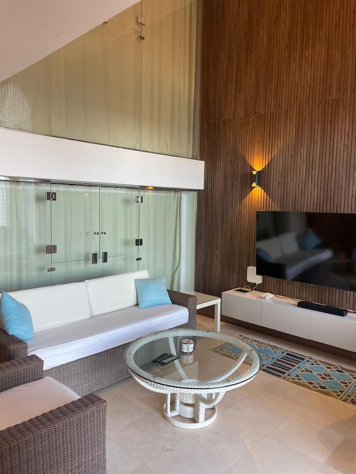 Marina Front 3 Bedroom Duplex Apartment Hurghada