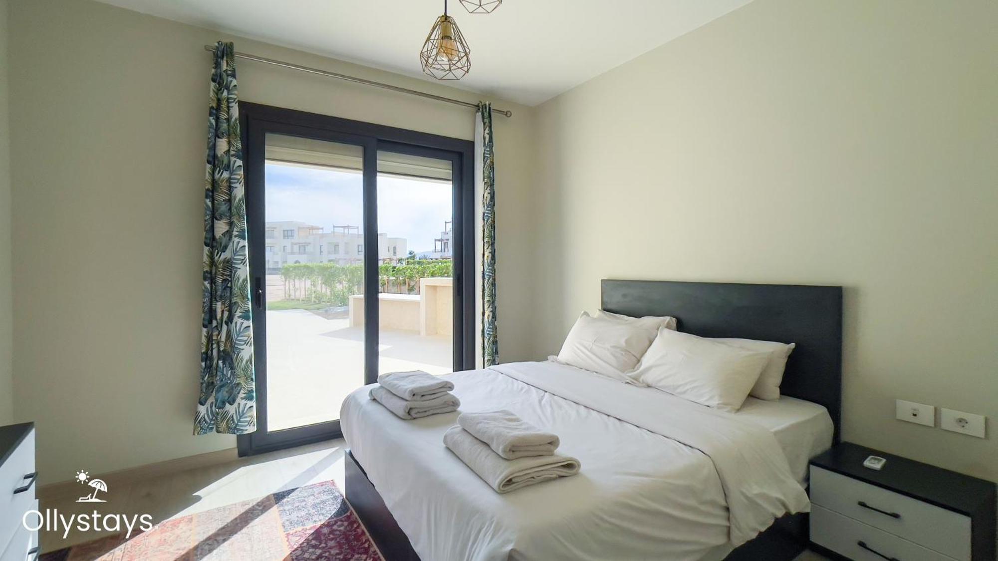 Ollystays Shedwan 2br Shared Pool Apartment Hurghada