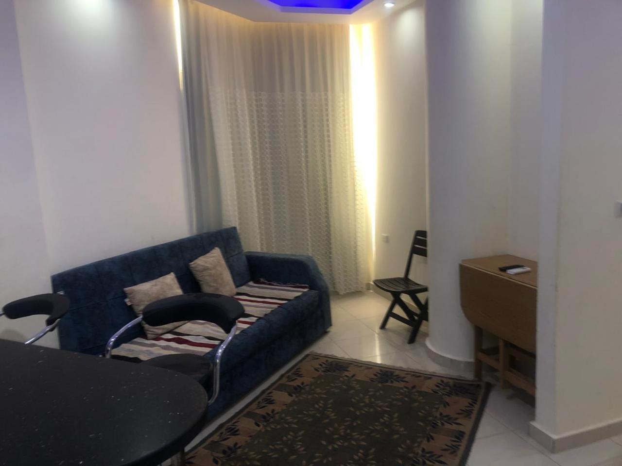 Apartment 2 Bedroom *