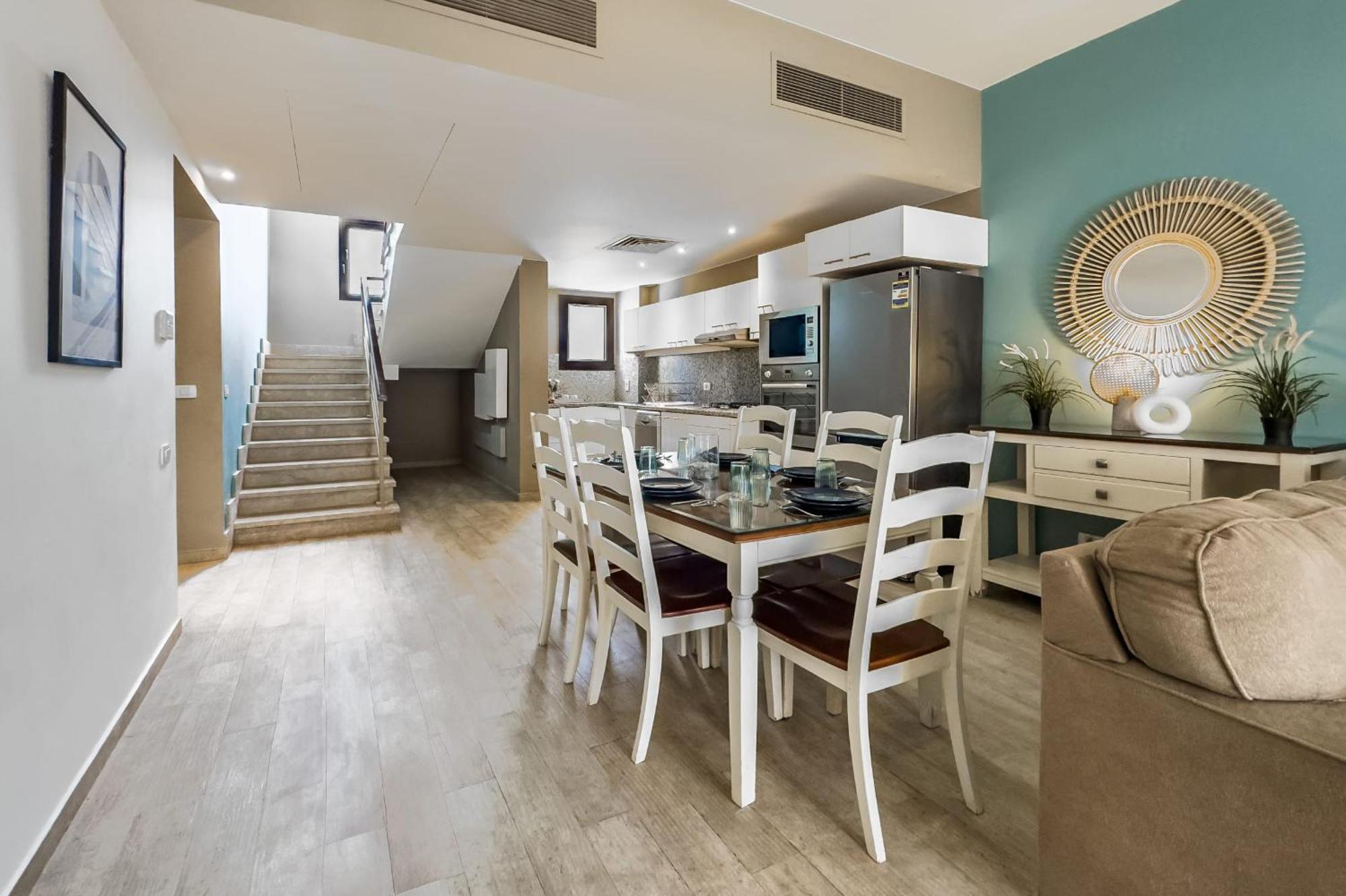 Sundown Symphony 4mbdr Joubal El Gouna *