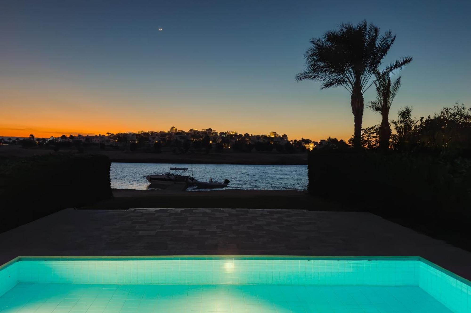 Sundown Symphony 4mbdr Joubal El Gouna Villa