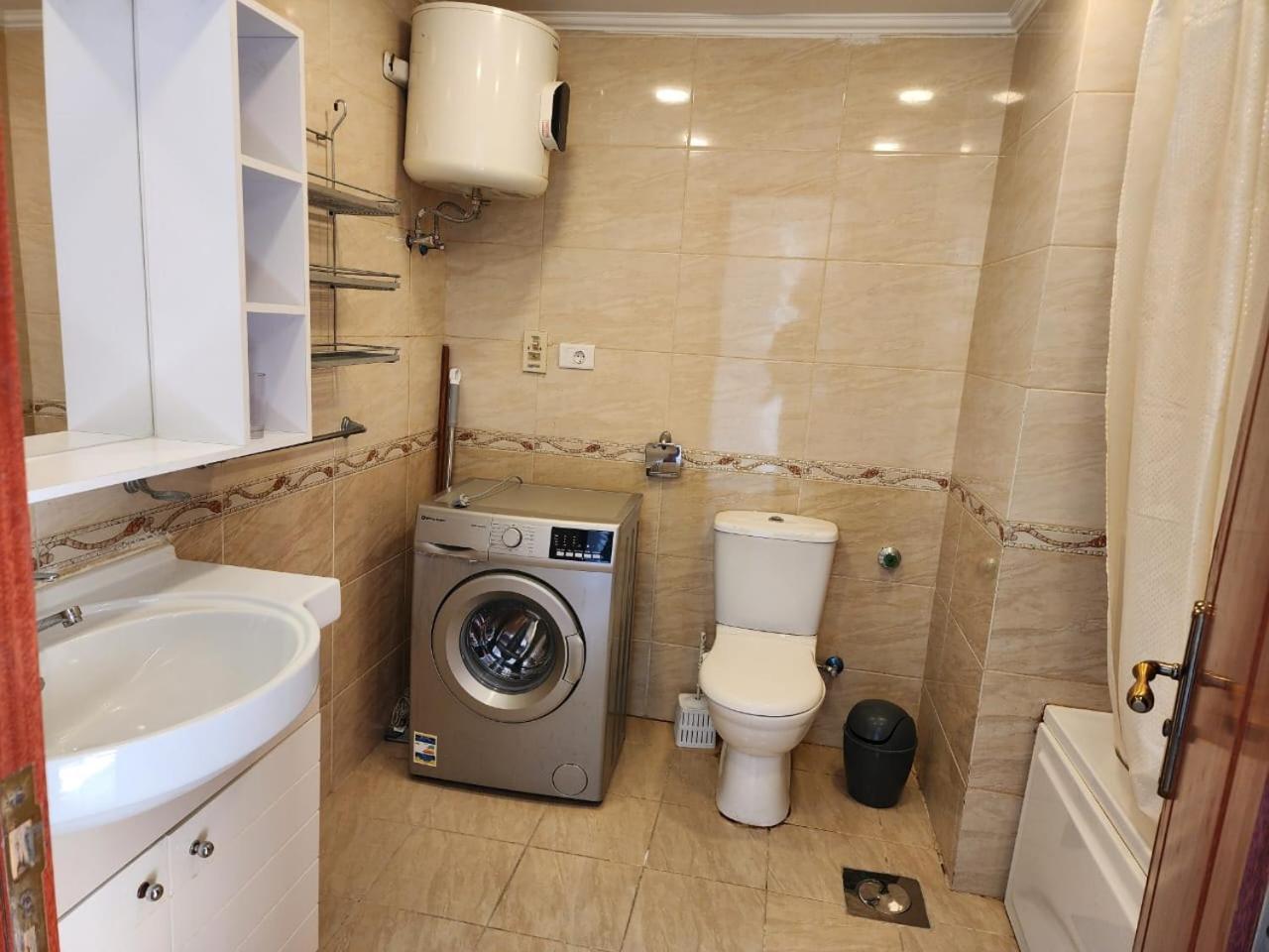 For Rent In The View 607