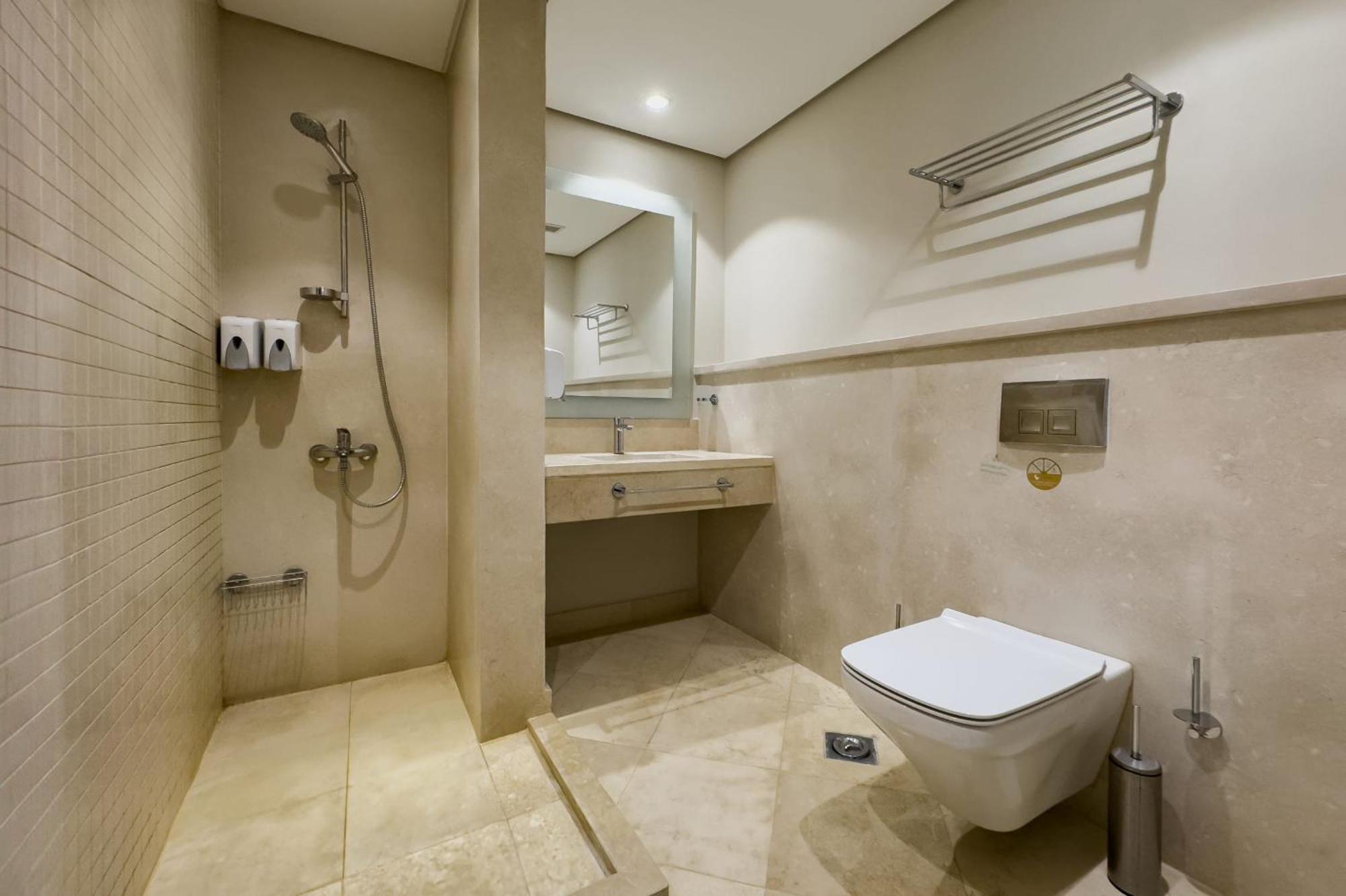 Apartment Modish & Modern 1bdr Poolfront Mangroovy Free Pool &