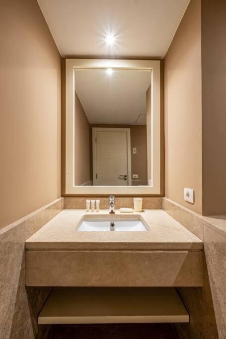 Apartment Ocean View: Spacious 2-bed *