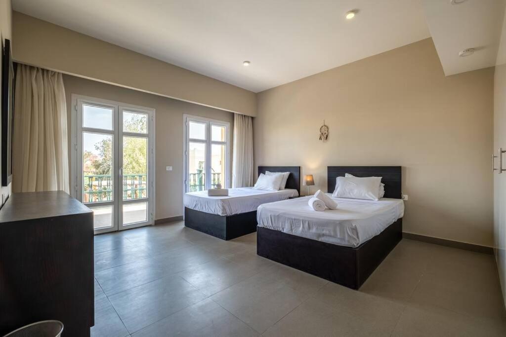Apartment Ocean View: Spacious 2-bed *