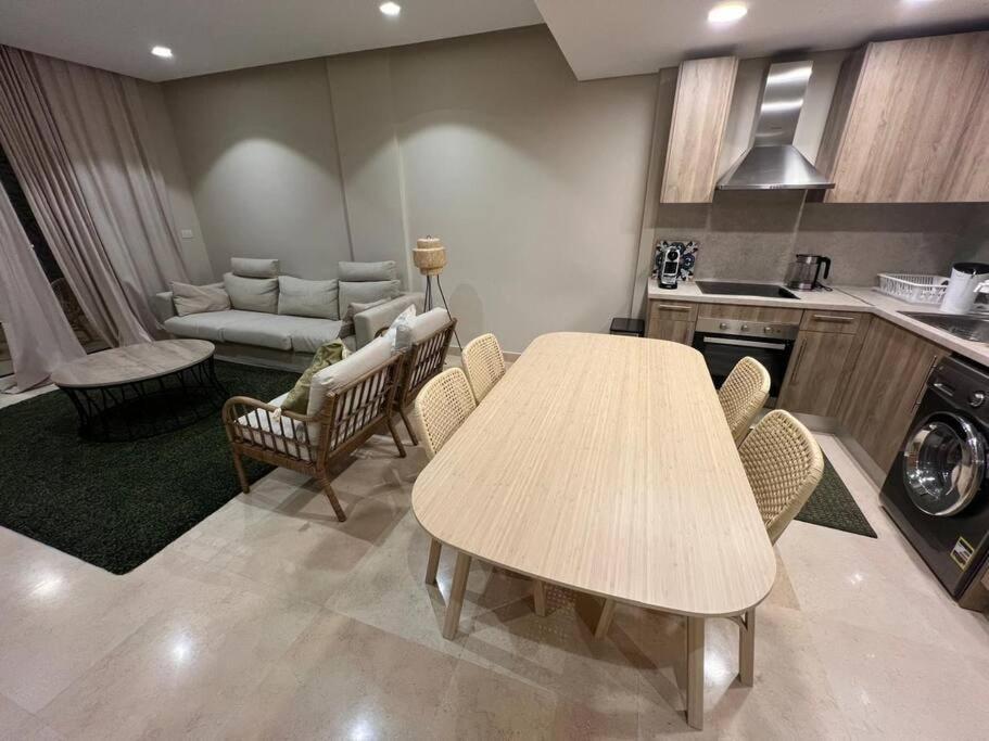 Apartment Newly Furnished Apt: Mangroovy *