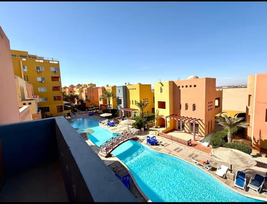 Apartment From Al Dora