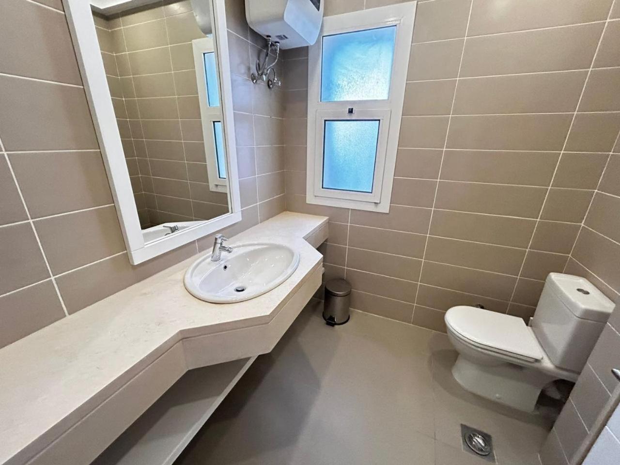 2 Bdr Amazing Views Joubal Hurghada