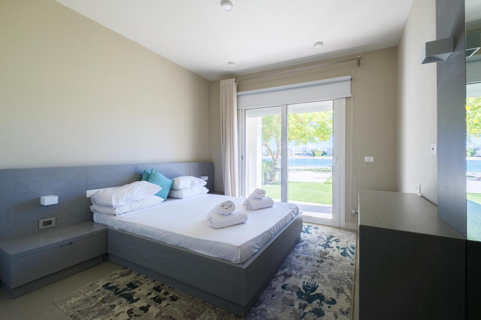 Premium Location 2 Bdr Ground Floor Joubal Apartment *