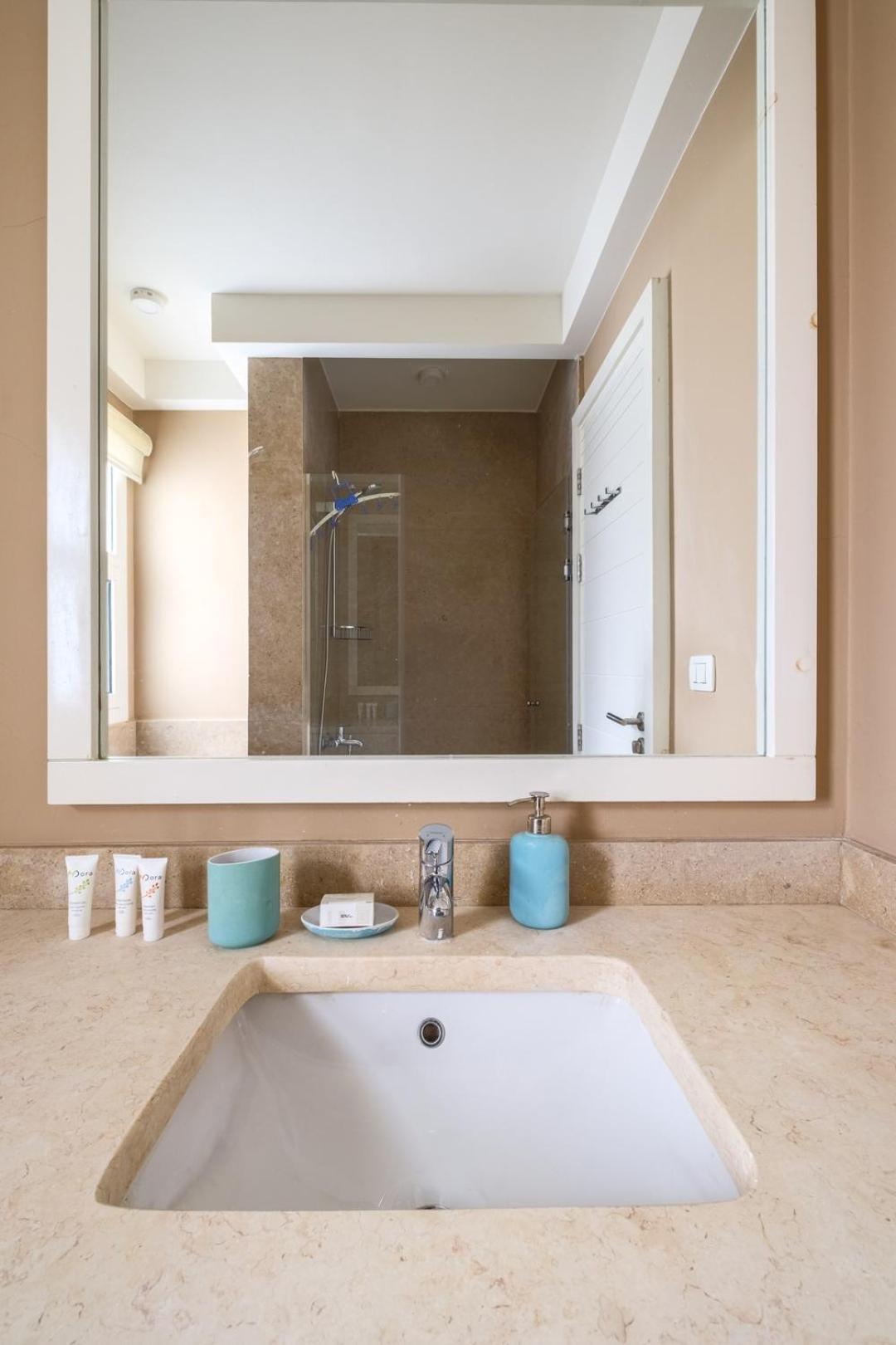 Premium Location 2 Bdr Ground Floor Joubal Apartment