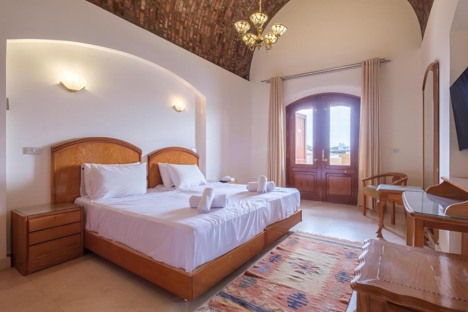 Serene 4bdr Villa: Your Cozy Away From Ferienhaus *