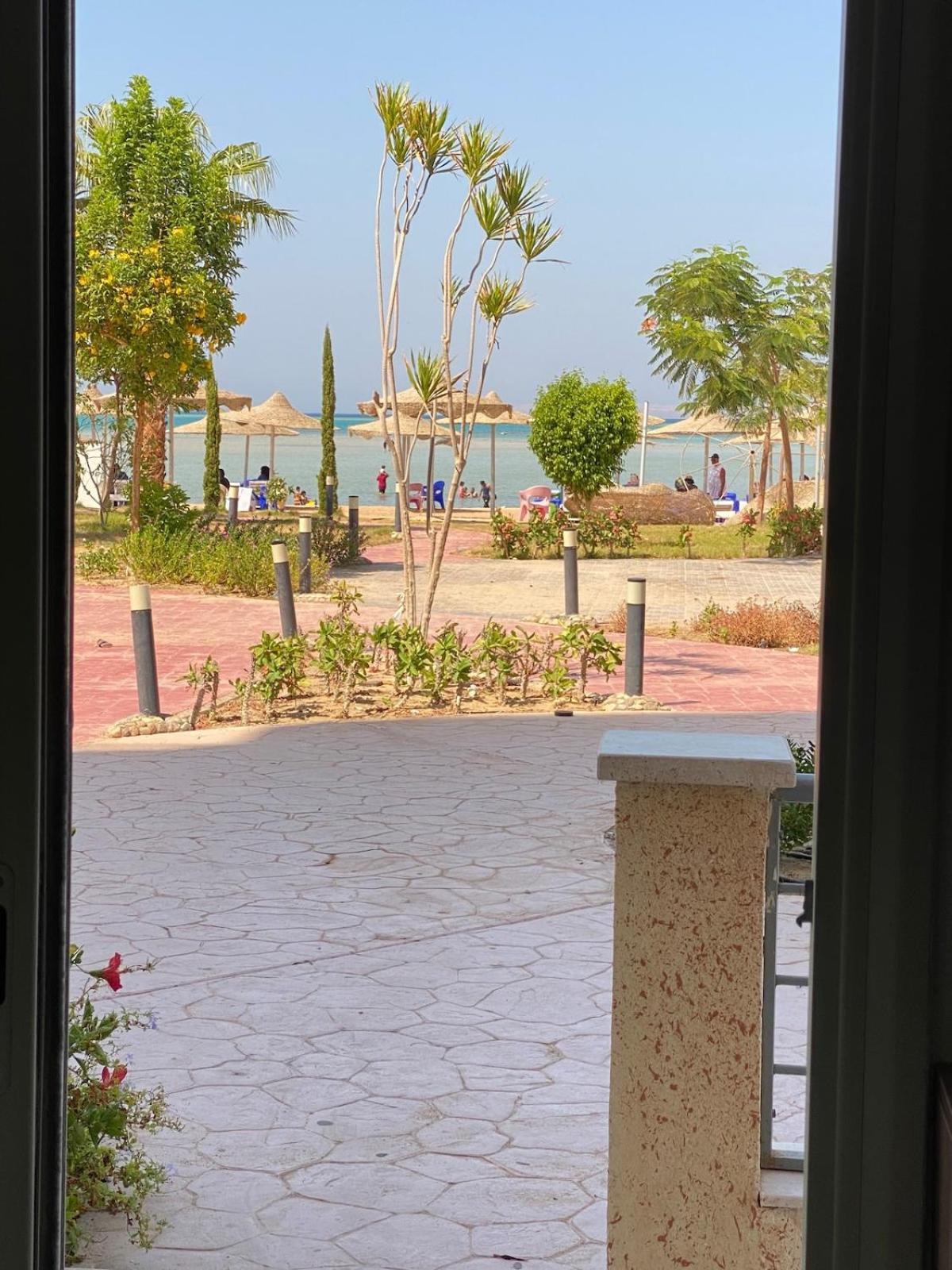 2bed Beachfront On-the-beach Hurghada