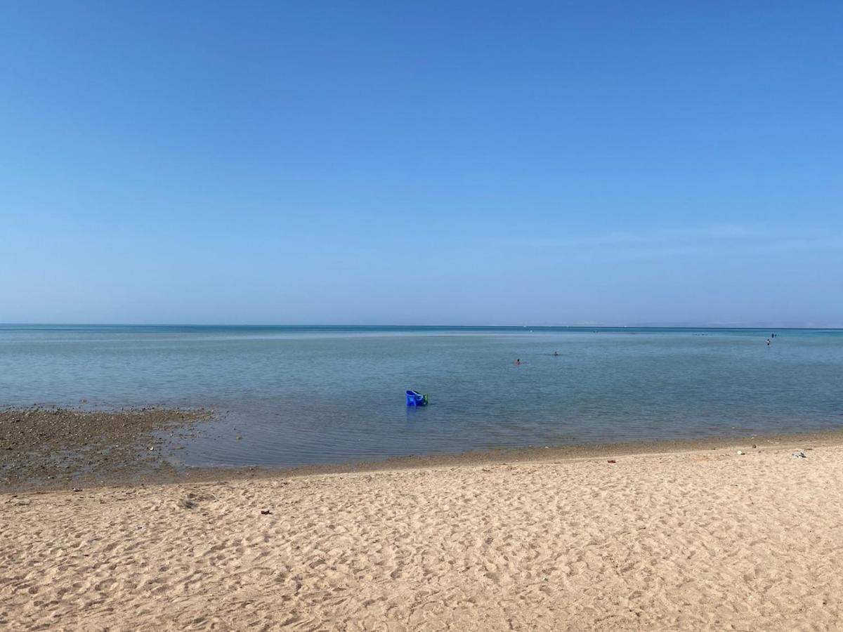 2bed Beachfront On-the-beach Apartment *