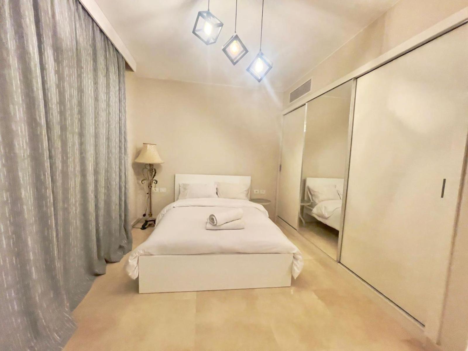Mangroovy M7-4a-03 Apartment