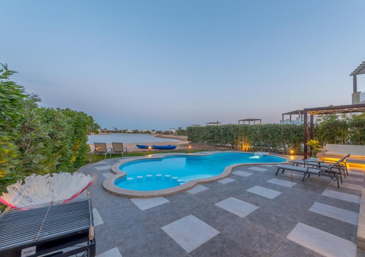 Fab 4br In Cyan El Gouna Private Garden, Heated Pool And Private Lagoon Access Villa
