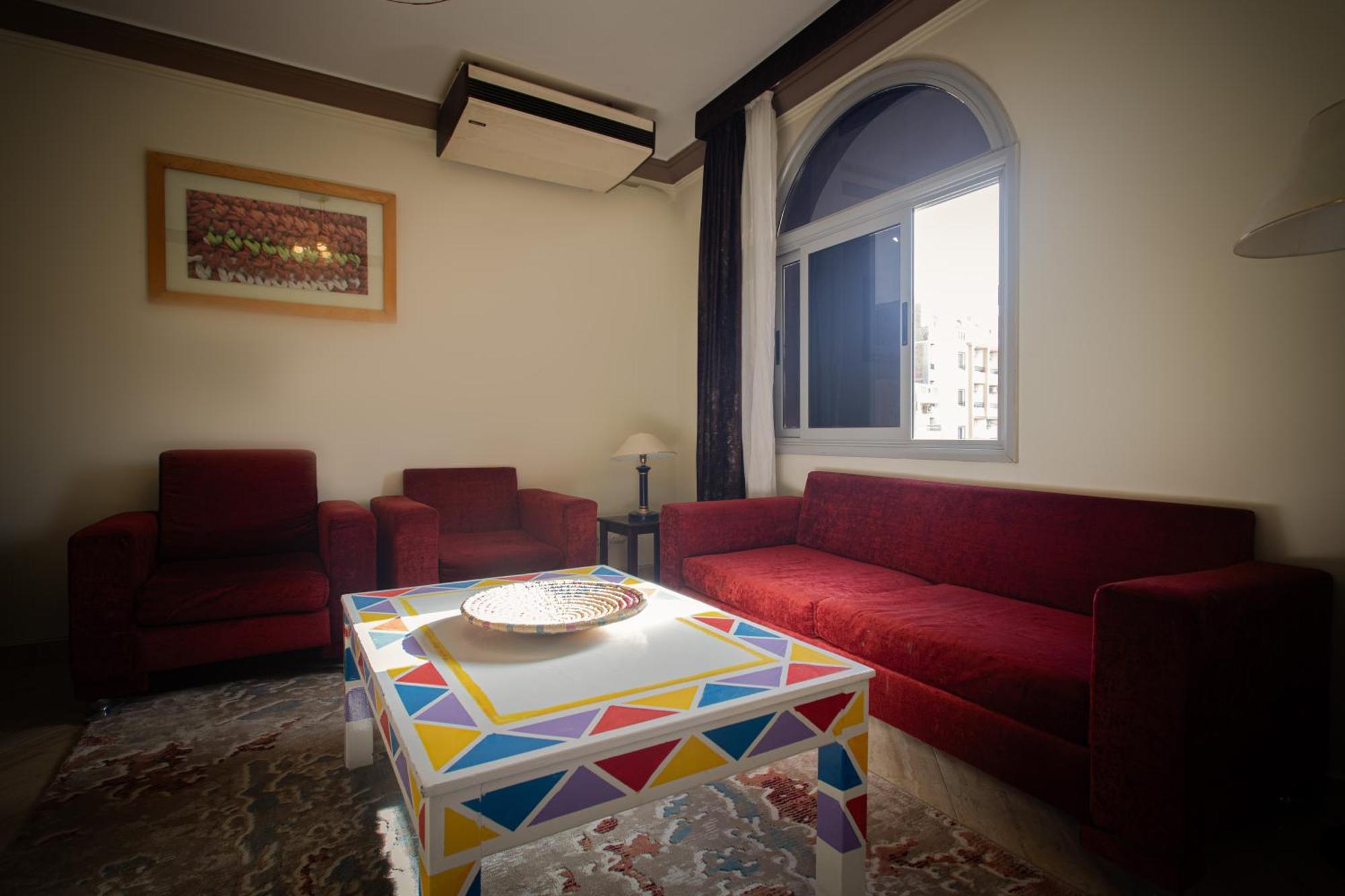 Aparthotel The Arena *