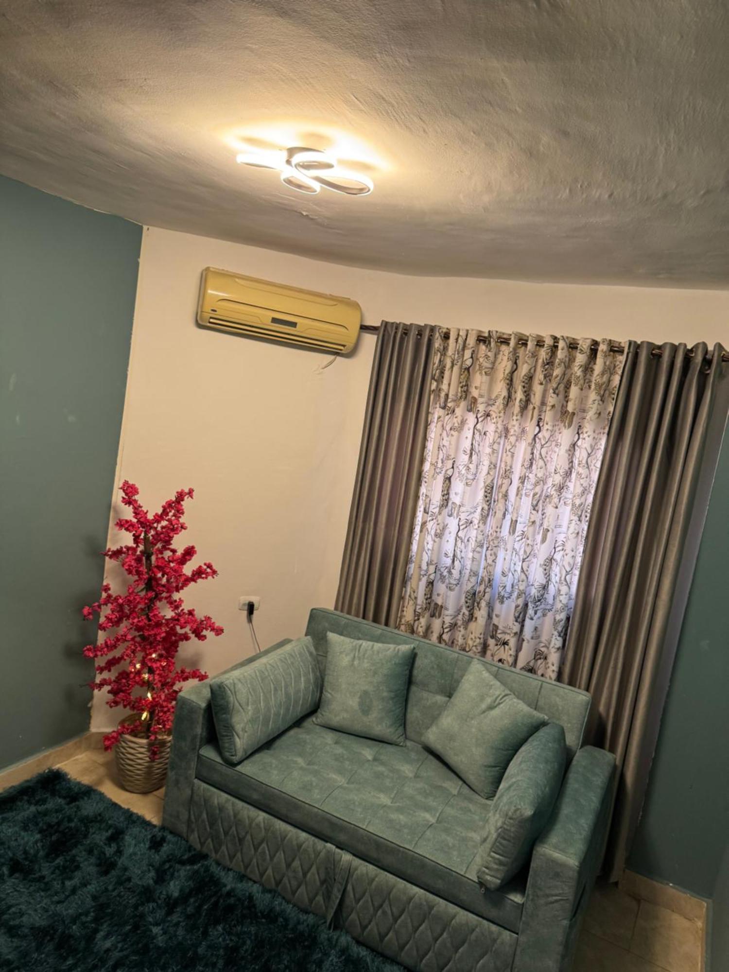 Modernes Komfort Mit Smart Tv & Power W-lan, Strandnaehe In Apartment Hurghada