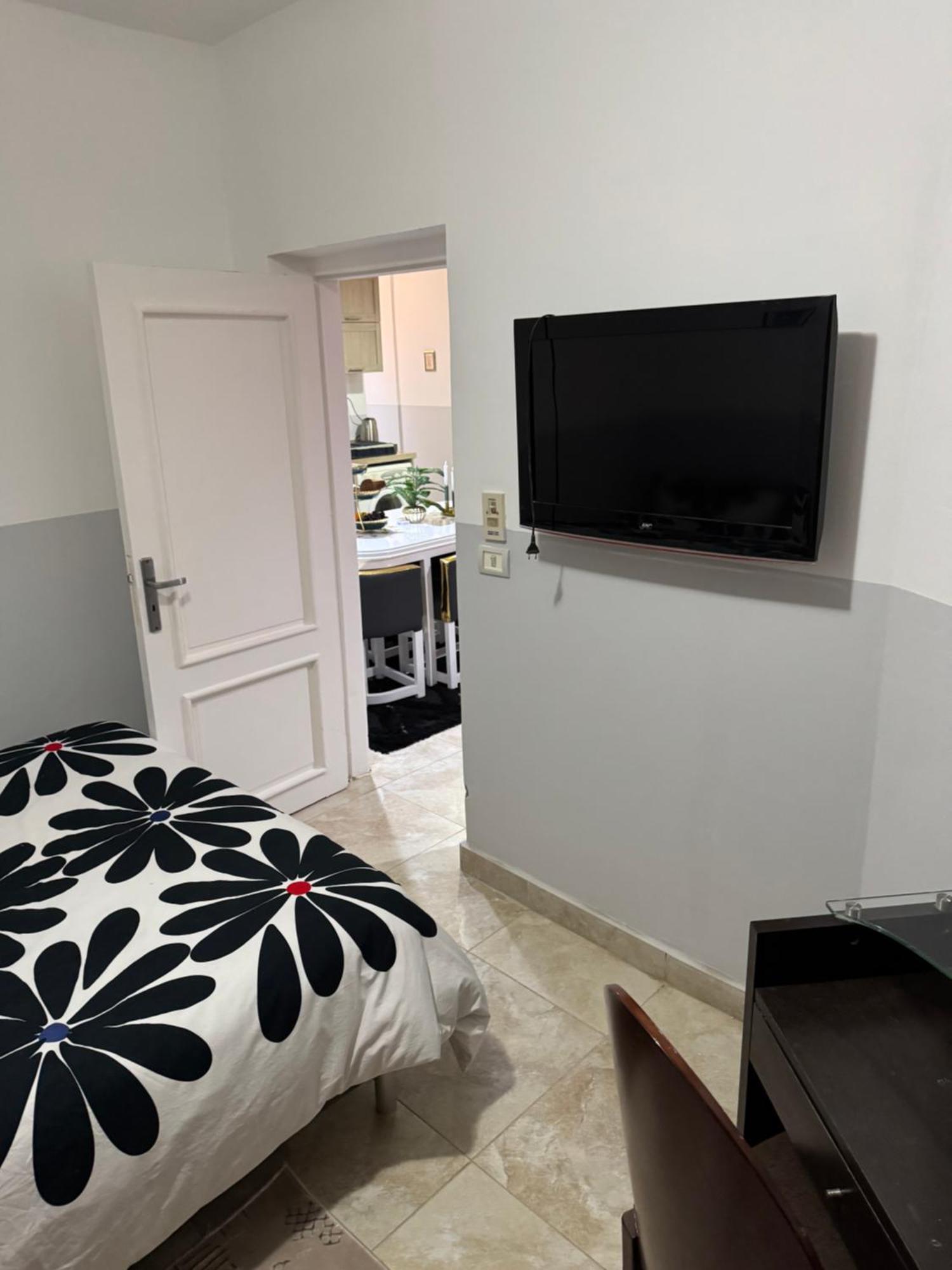Modernes Komfort Mit Smart Tv & Power W-lan, Strandnaehe In Apartment
