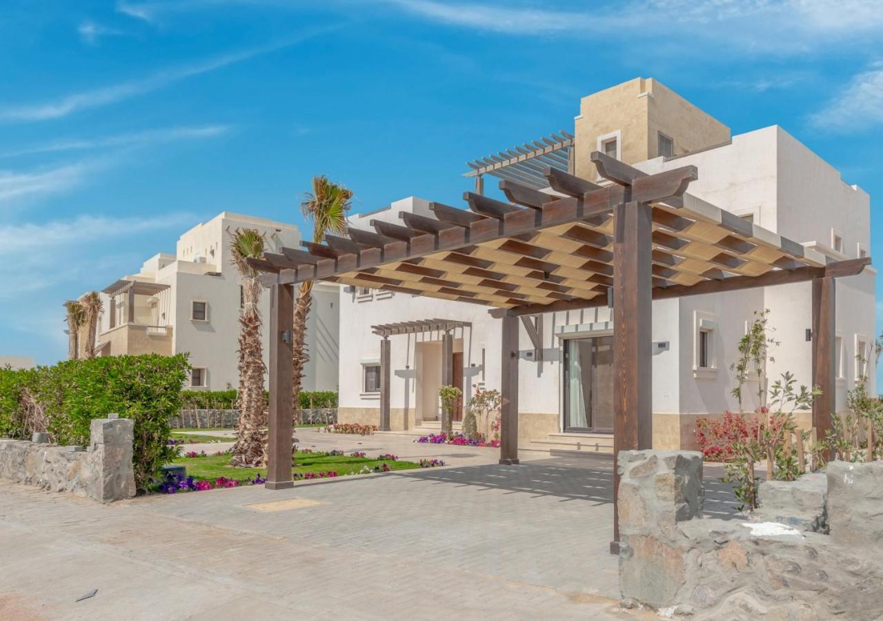 Ancient Sands Gouna 4br Heated Pool & Lagoon Villa