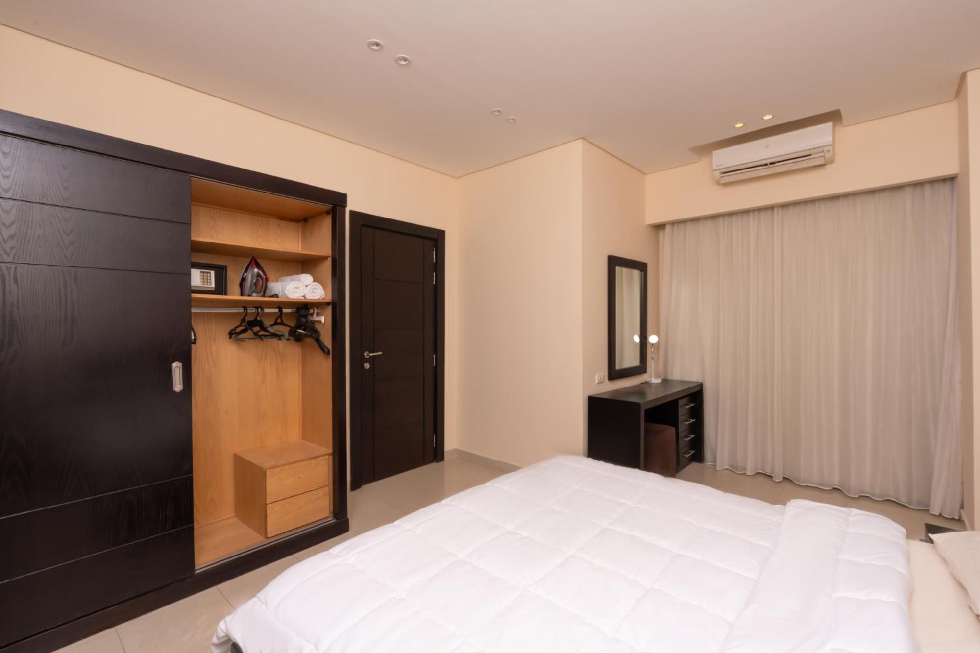 One Bedroom With Sea View In The Centre Apartment Hurghada