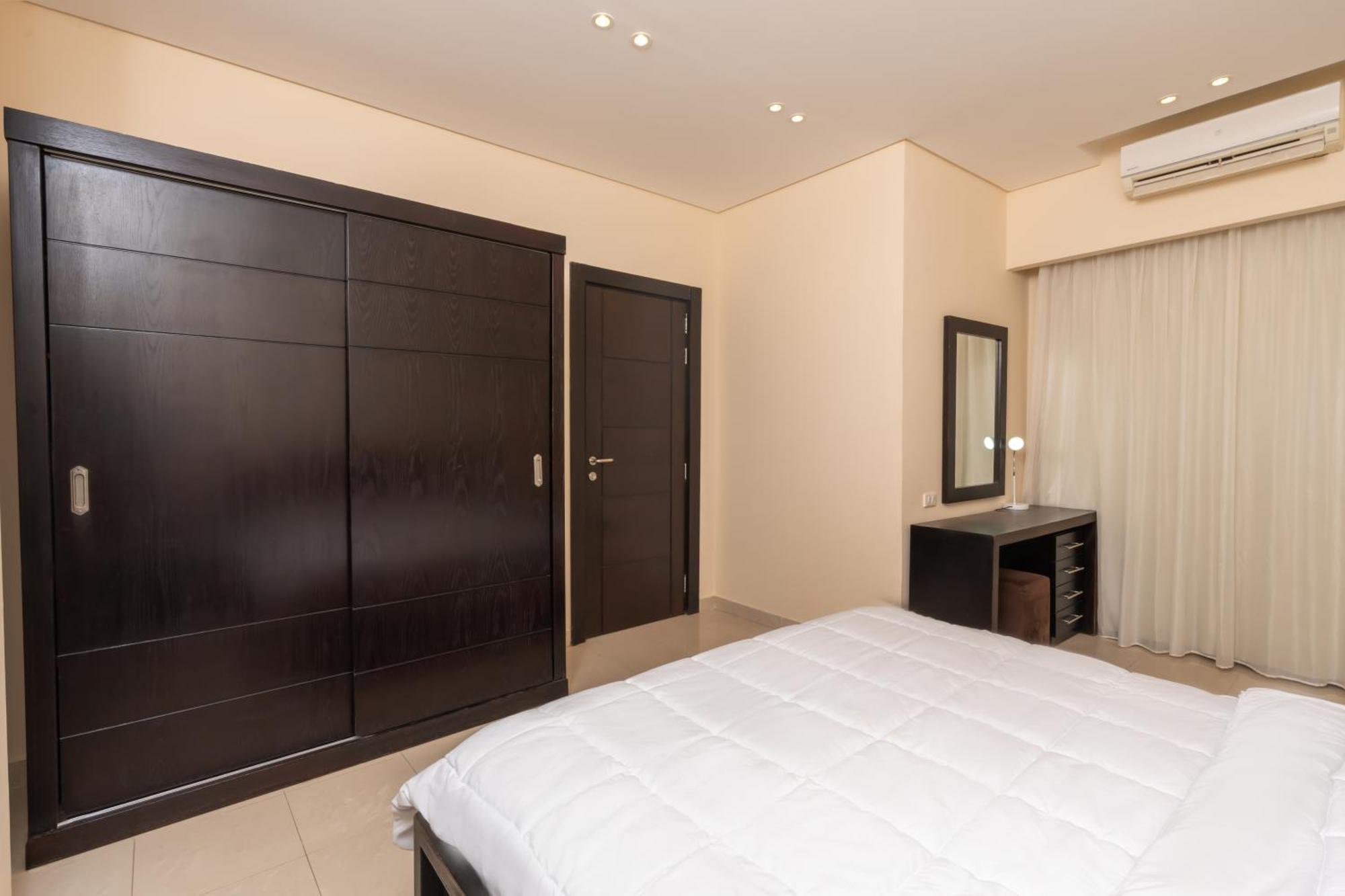 One Bedroom With Sea View In The Centre Apartment Hurghada
