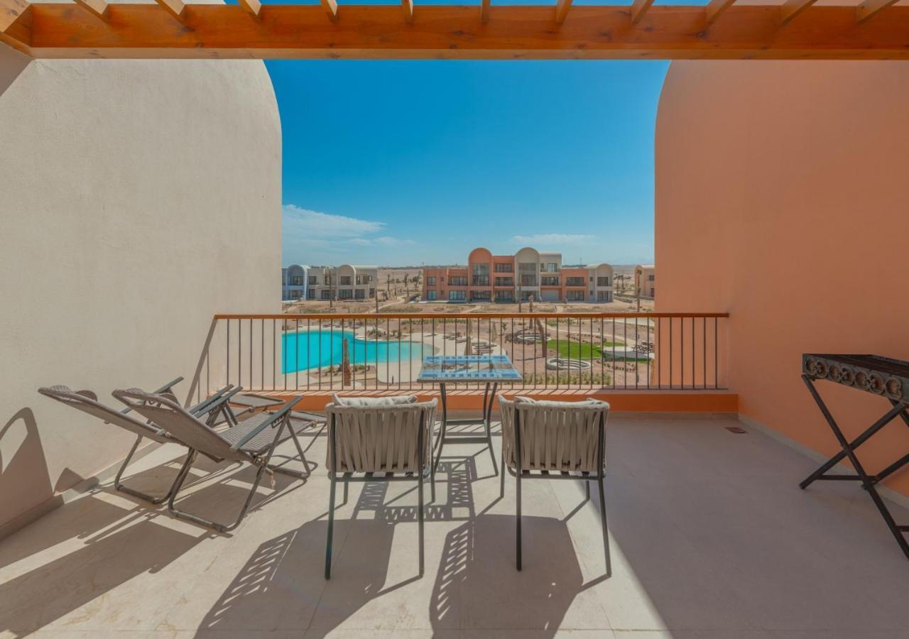Sophisticated 1br Retreat In Kamaran El Gouna I Pool View And Access