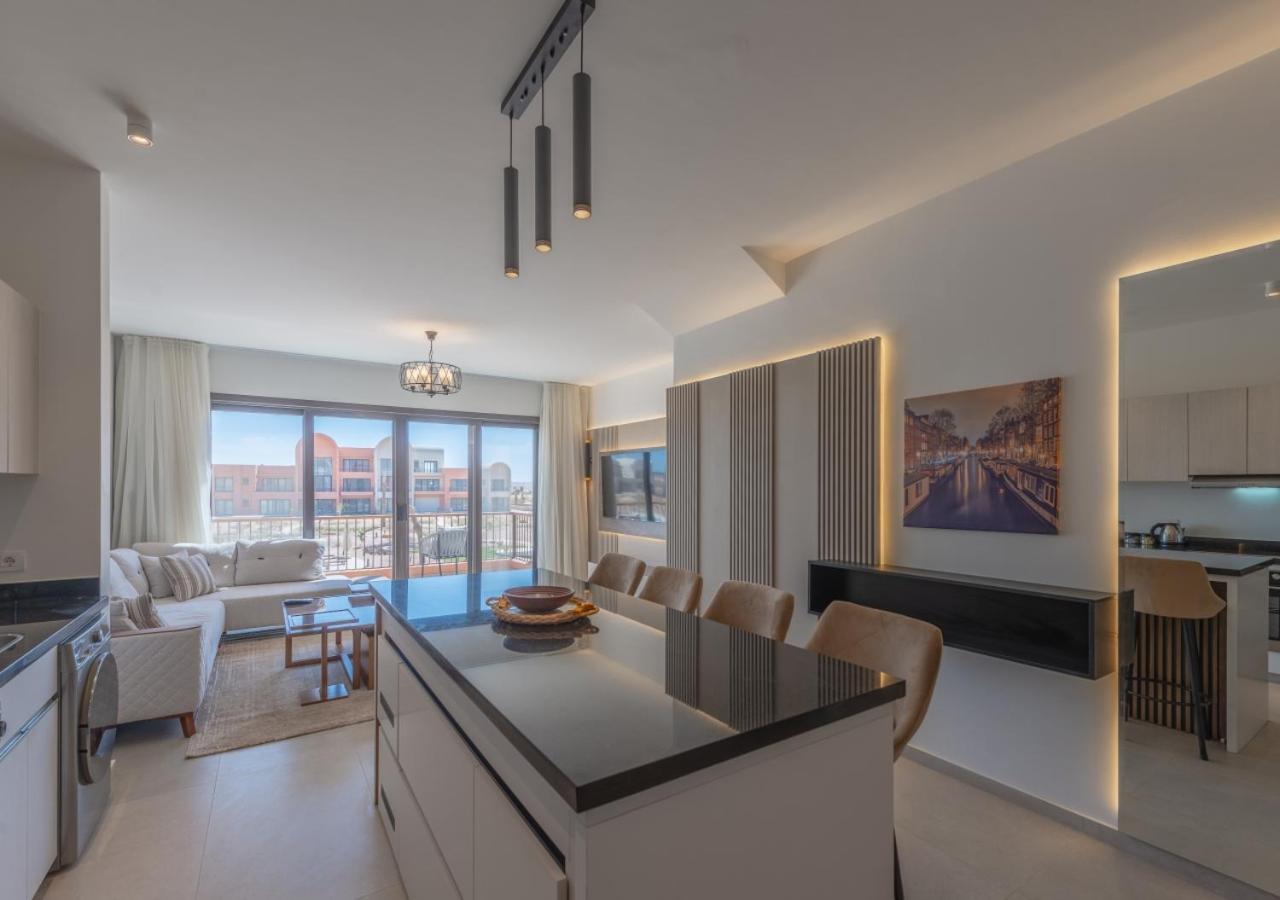Sophisticated 1br Retreat In Kamaran El Gouna I Pool View And Access Apartment Hurghada