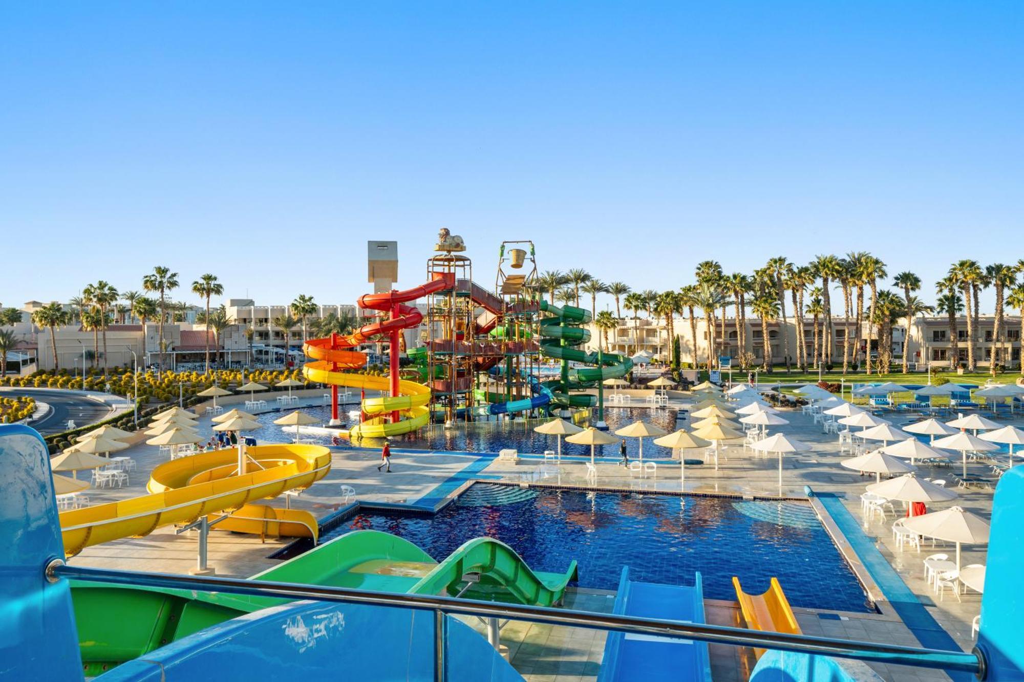 Resort Albatros Aqua Park - 5*