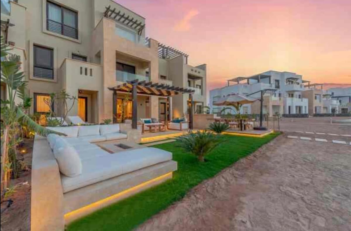 Serene Lakeview Escape 2br At Cyan Elgouna Hurghada