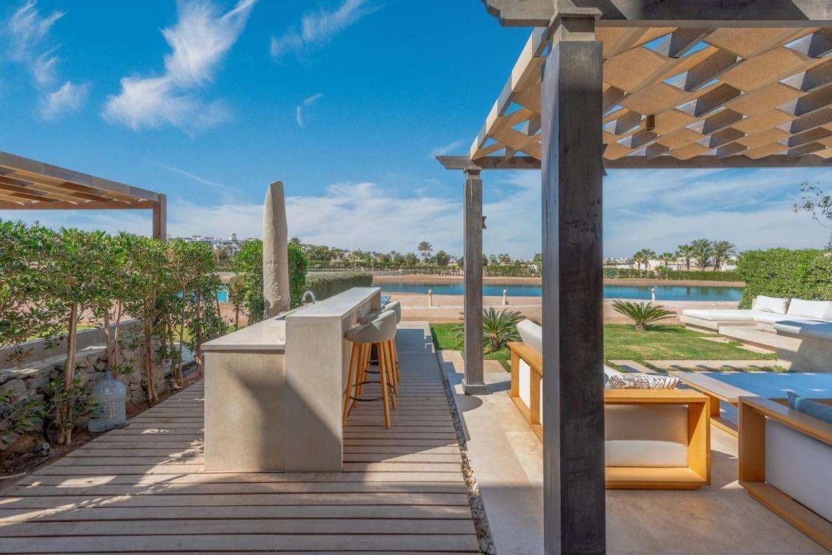 Serene Lakeview Escape 2br At Cyan Elgouna *