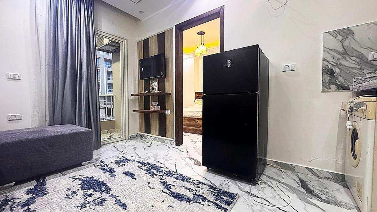 1 Bedroom In Hub Apartment *