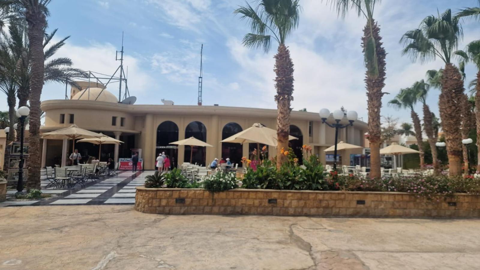 Mirage Bay & Aquapark Aparthotel