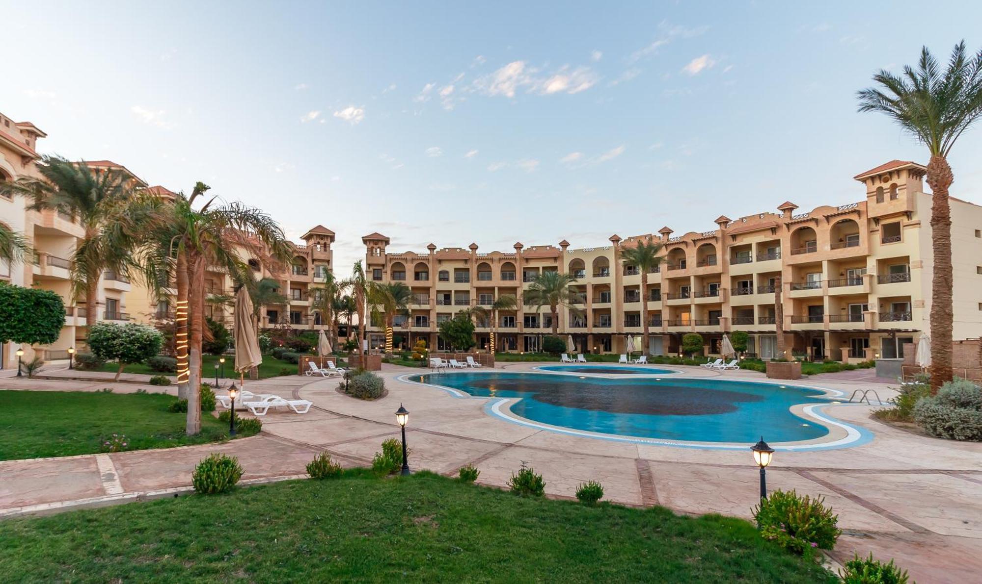 One Bedroom With Pool View C316 -al Saraya Sahl Hasheesh By Peaks Apartment Hurghada