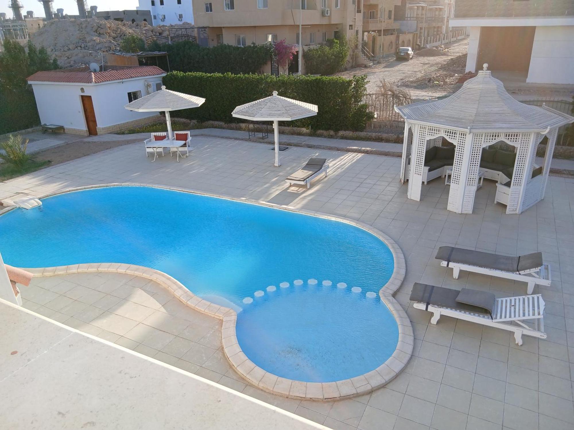 Yulla Villa Hurghada