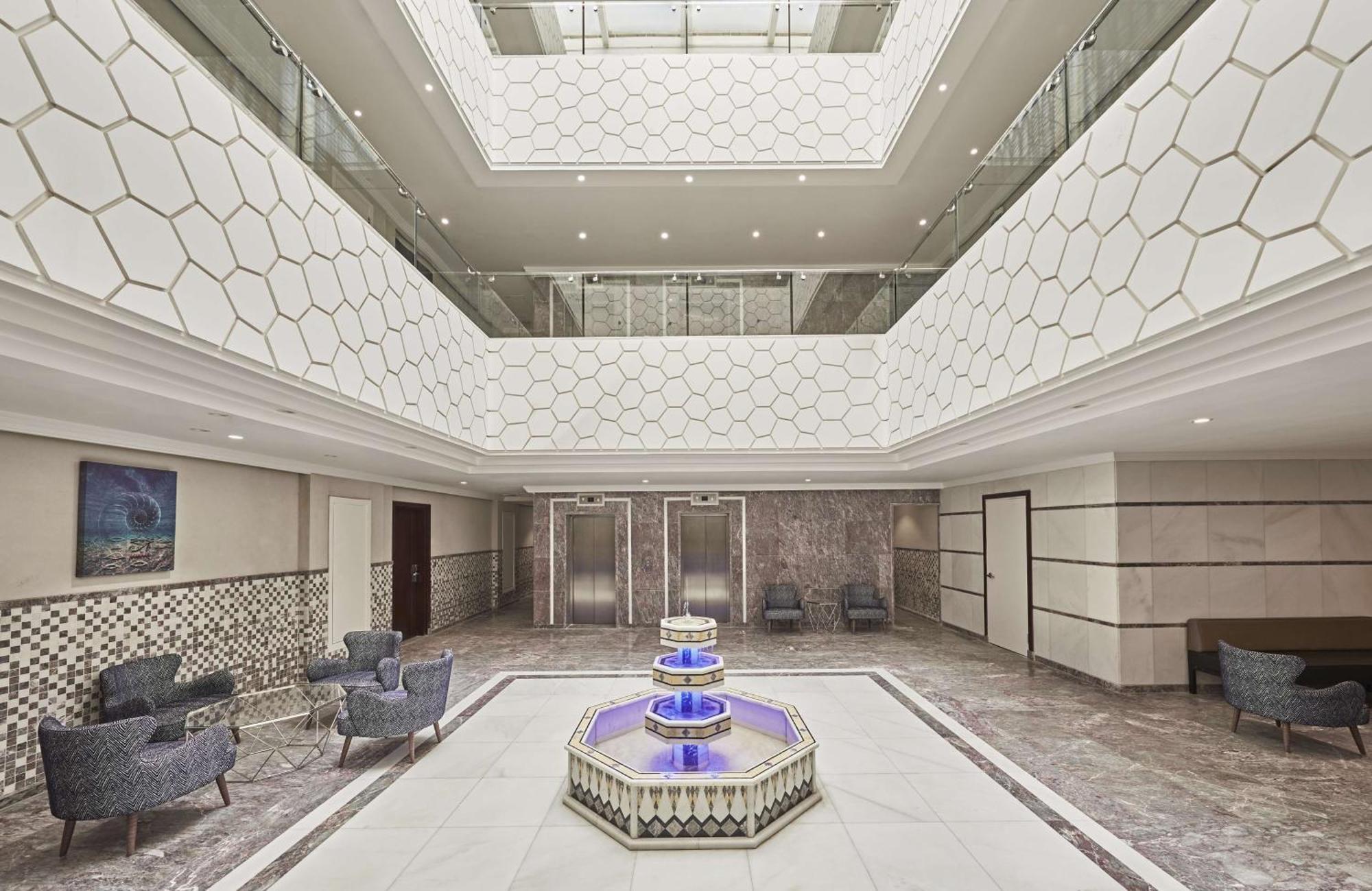 Resort Hilton Plaza